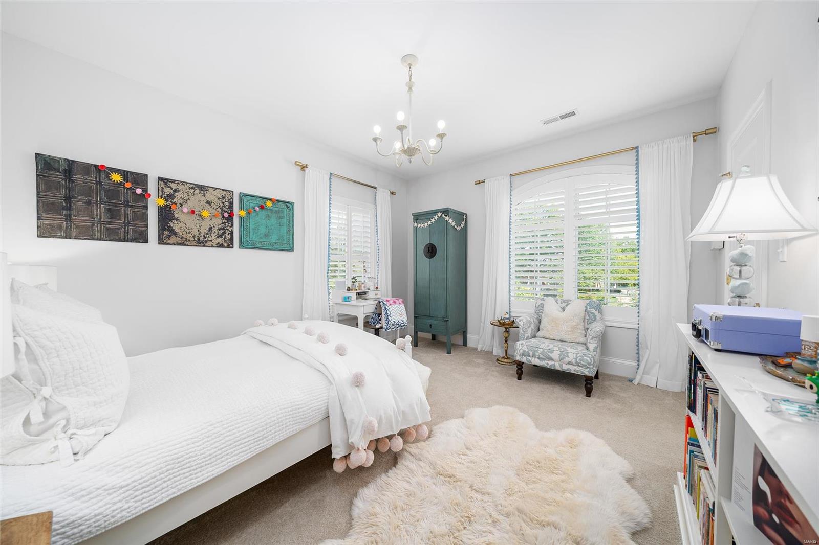 11428 Clayton Road Frontenac, MO 63131 - Photo 51 of 67