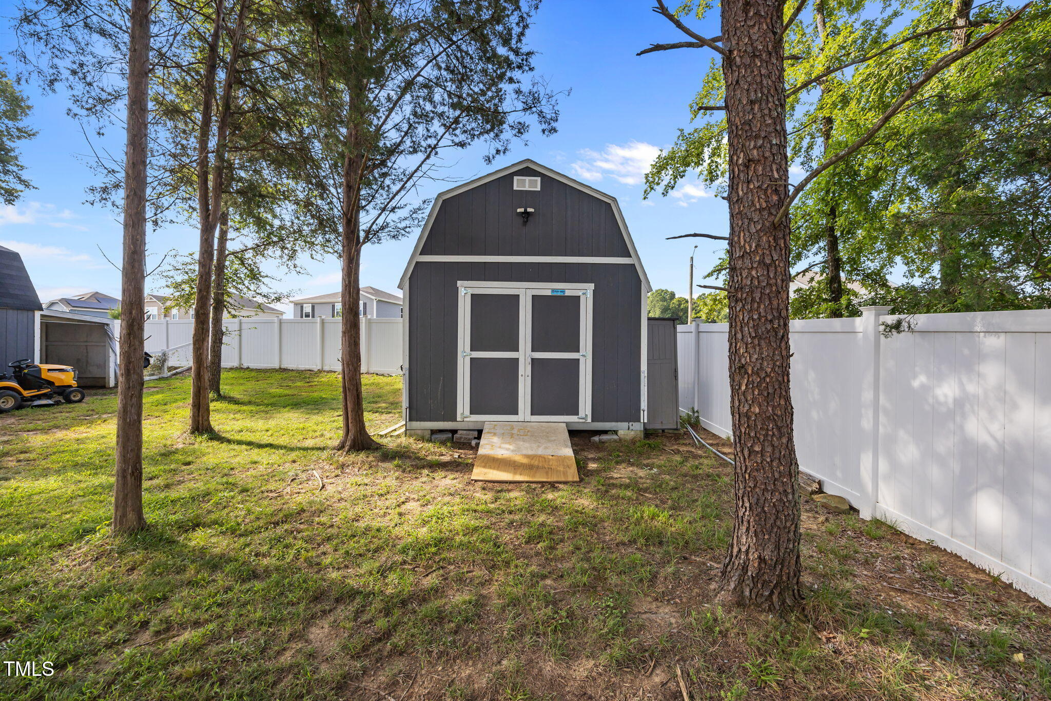 415 Old Farm Road Graham, NC 27253 - Photo 20 of 24 Shed