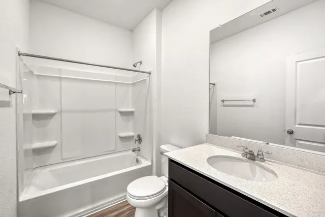 $1,700 | 385 Geode Glen, Maxwell, TX 78656