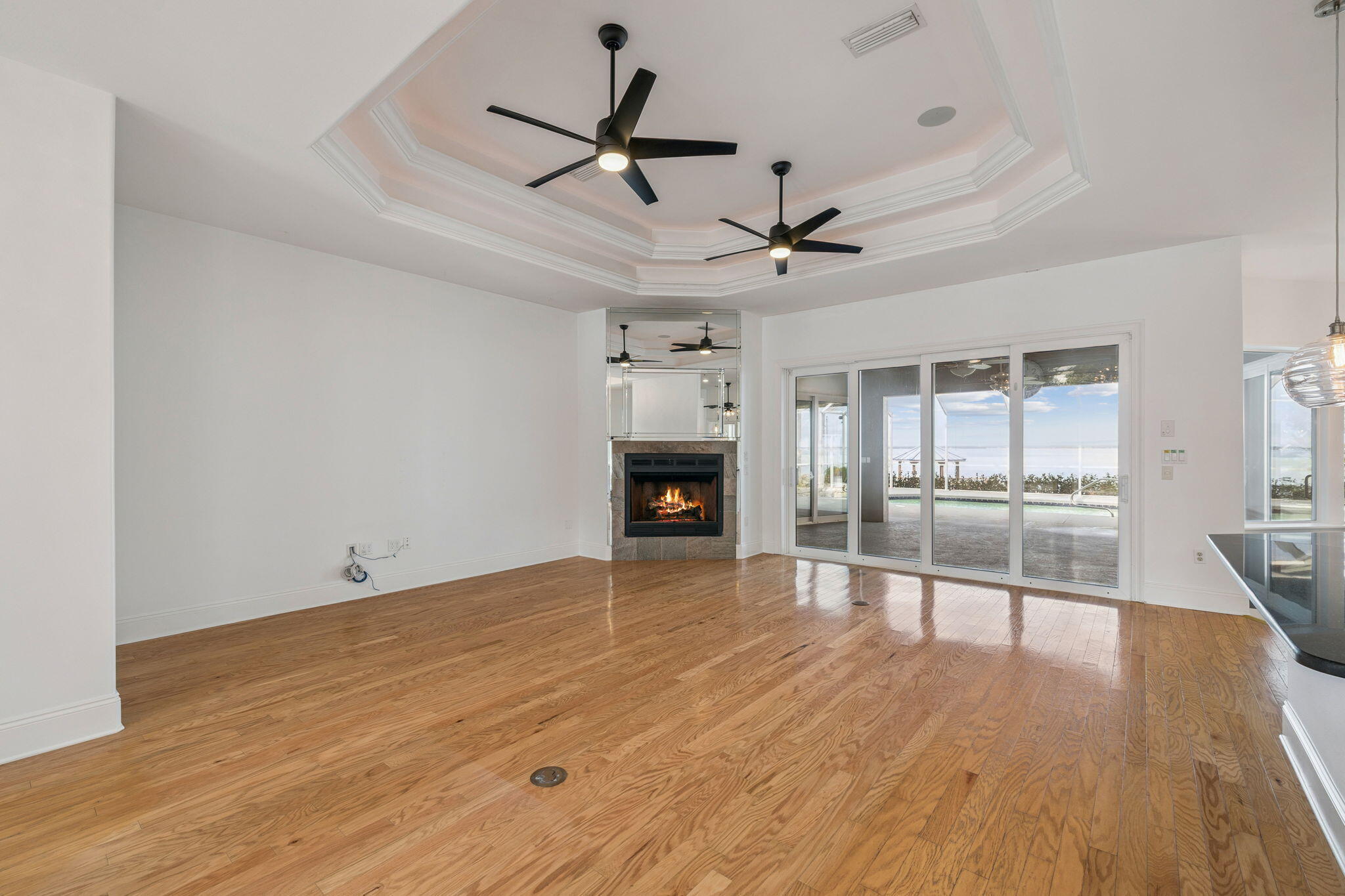 411 Calhoun Avenue Destin, FL 32541 - Photo 3 of 69 411 Calhoun Ave