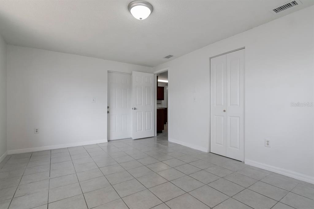 7908 Rusty Oak Drive New Port Richey, FL 34653 - Photo 17 of 38