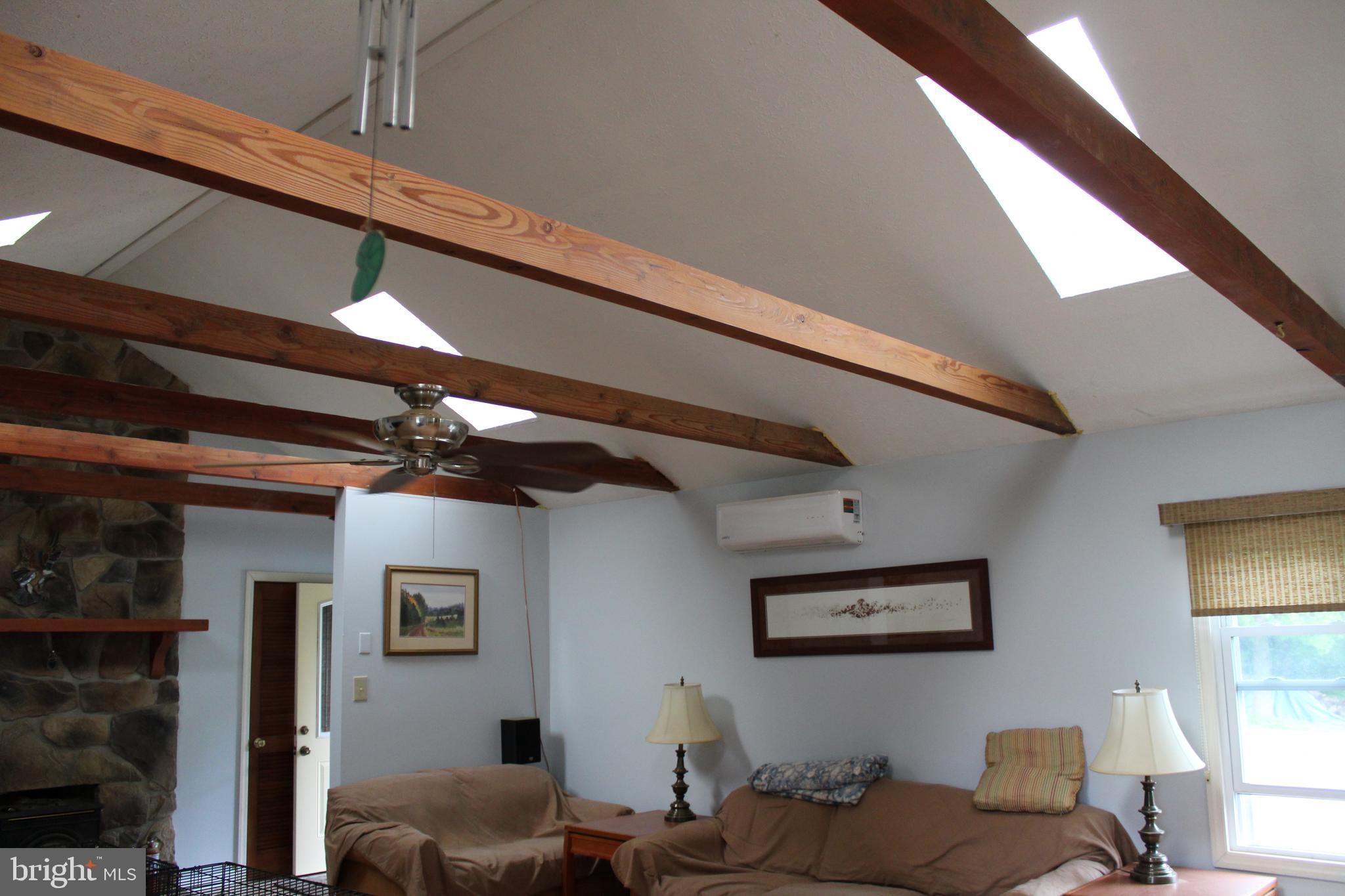 264 North Hayfield Road Winchester, VA 22603 - Photo 18 of 62 Great Hall beams