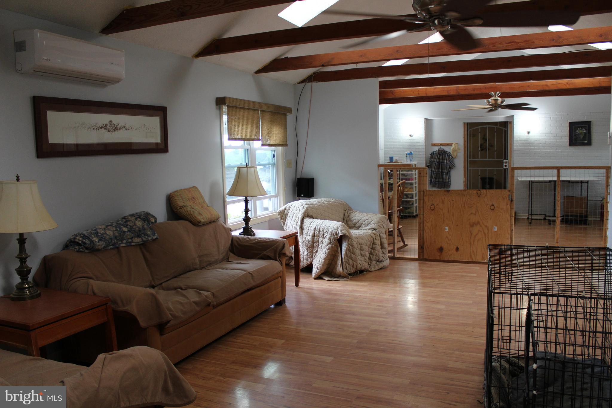 264 North Hayfield Road Winchester, VA 22603 - Photo 20 of 62 Great Hall