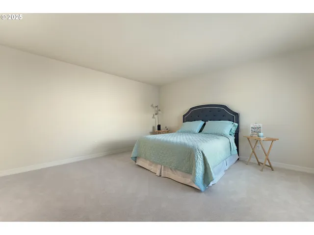 $579,000 | 10350 Southwest Greenleaf Terrace, Portland, OR 97224