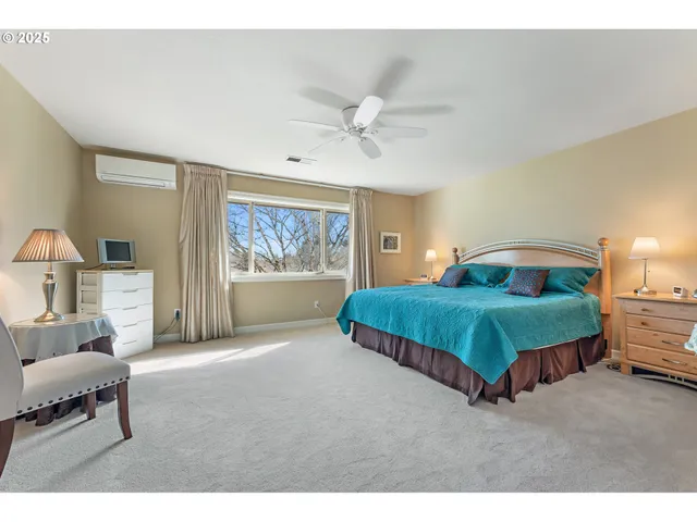 $579,000 | 10350 Southwest Greenleaf Terrace, Portland, OR 97224