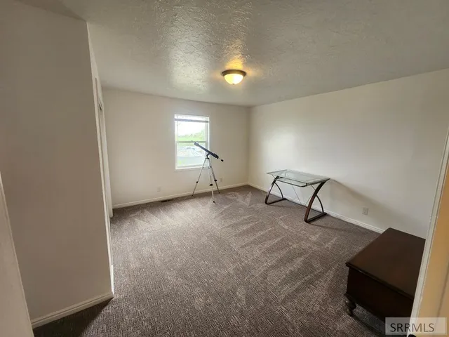 $560,000 | 757 East 1200 North, Shelley, ID 83274