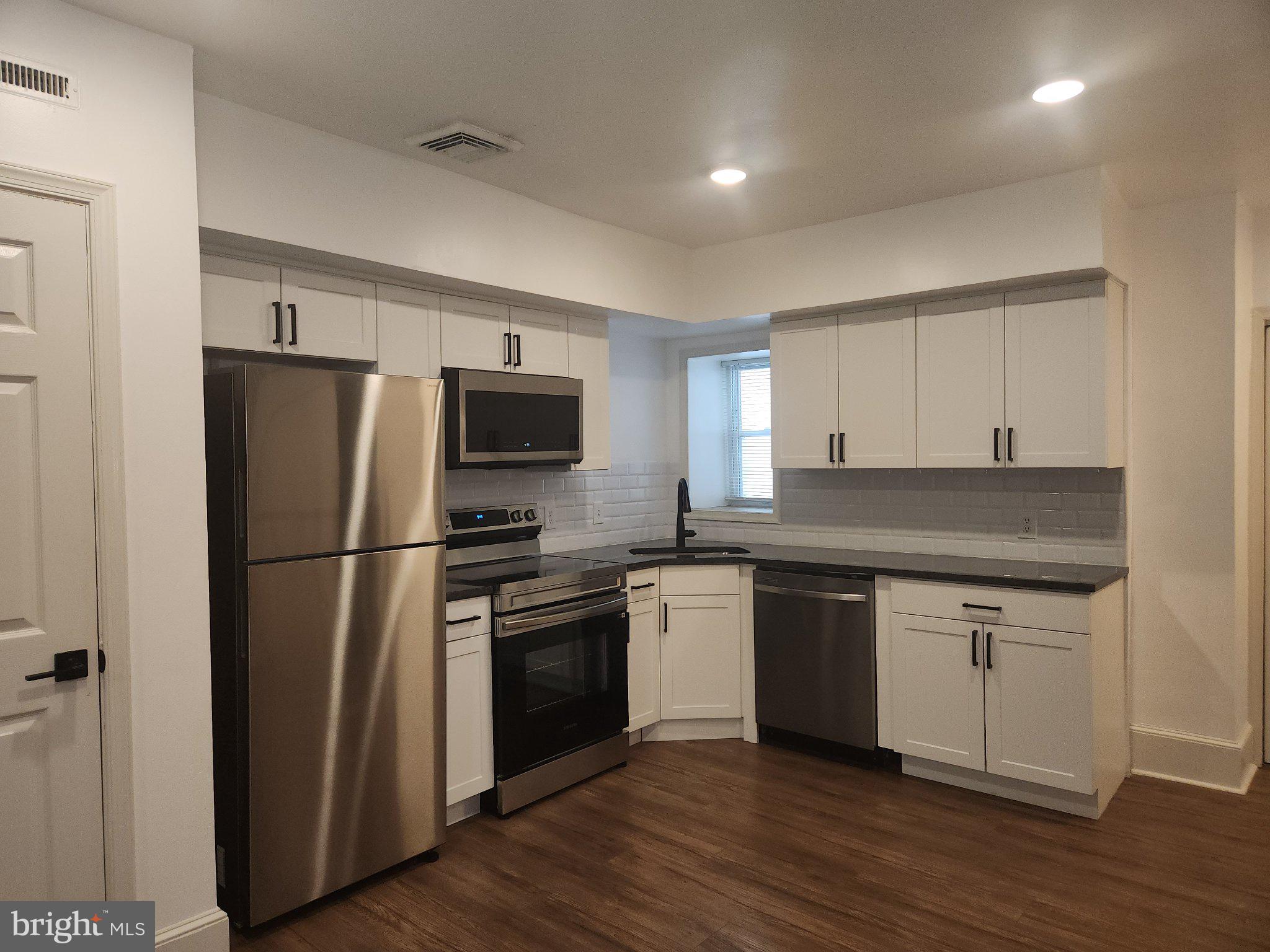 3856 Terrace Street Philadelphia, PA 19128 - Photo 14 of 43