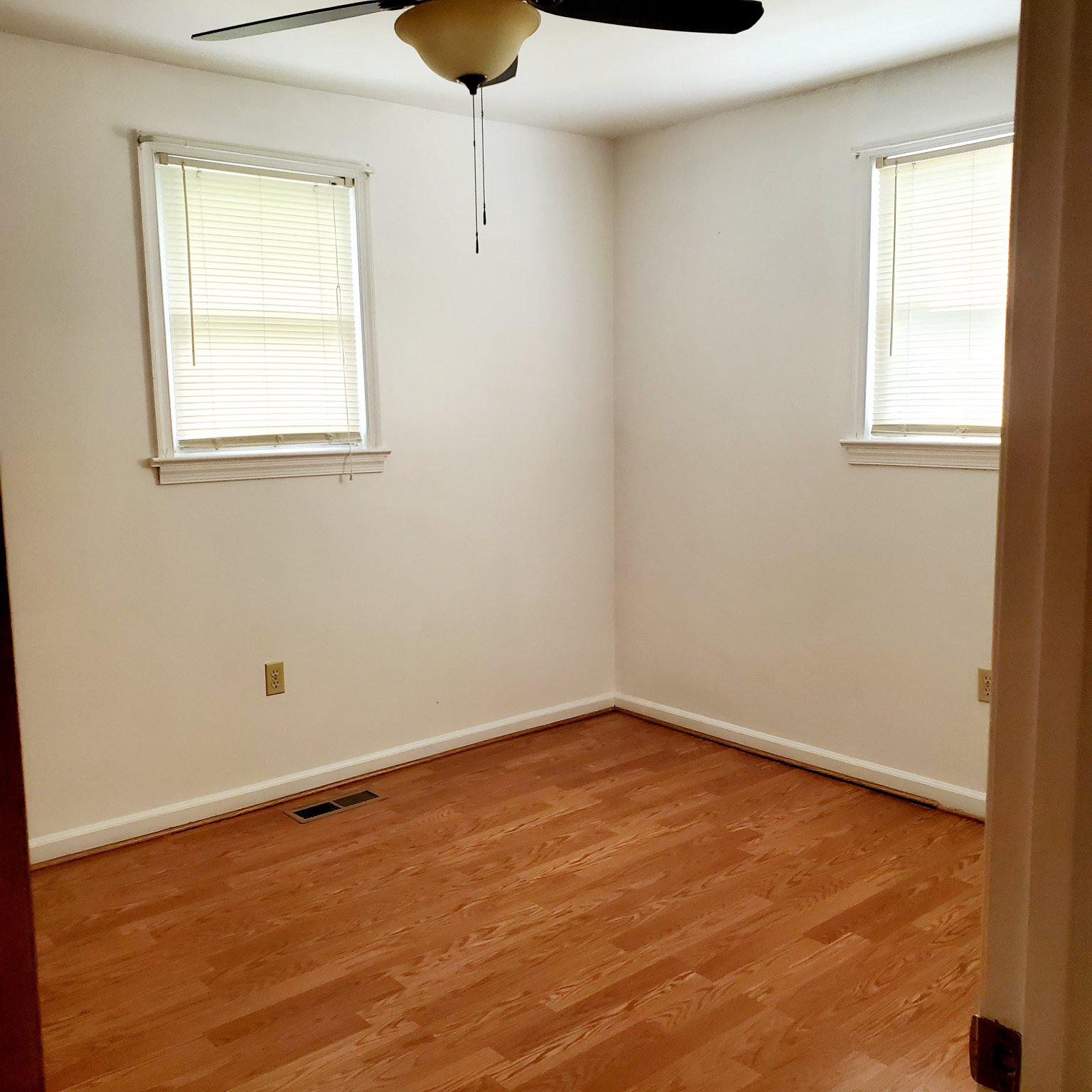 204 Chatham Village Road Montross, VA 22520 - Photo 25 of 31 Bedroom 2