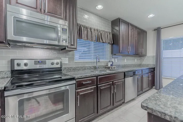 $2,300 | 2143 Chandlers Walk Lane, Jacksonville, FL 32246