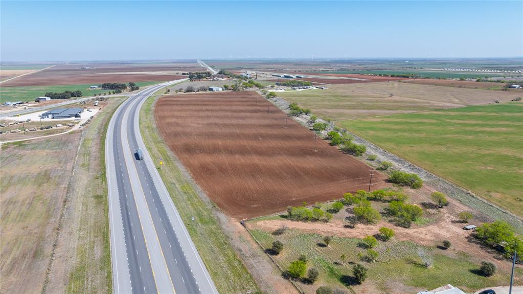 277 North Haskell Tx 79521 Haskell, TX 79521 - Photo 2 of 12 a view of a lake with a ocean view