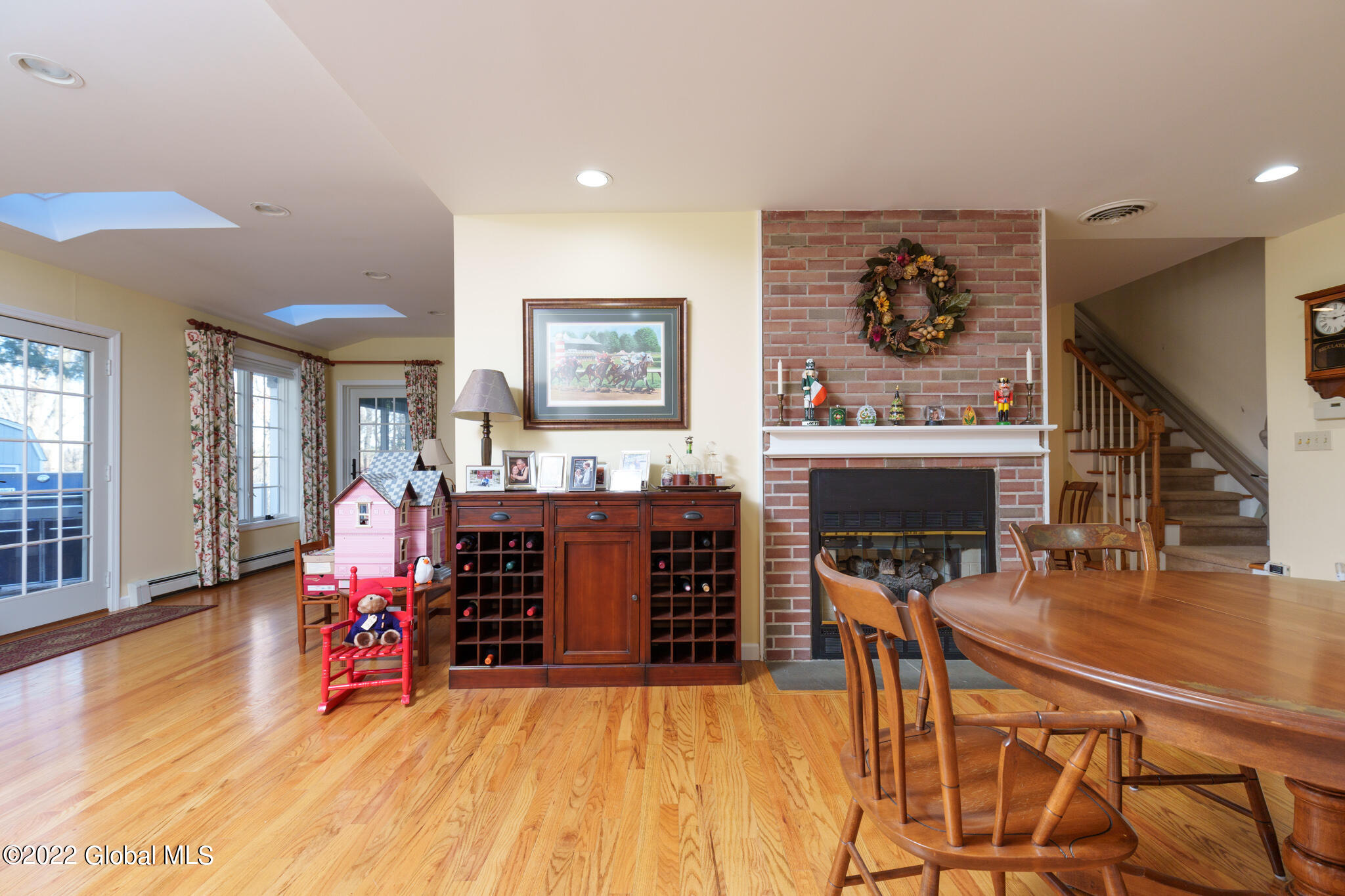 2532 Fawn Ridge Schodack, NY 12033 - Photo 21 of 50 8117F481-B4D9-4B75-8877-E8330932CAE3