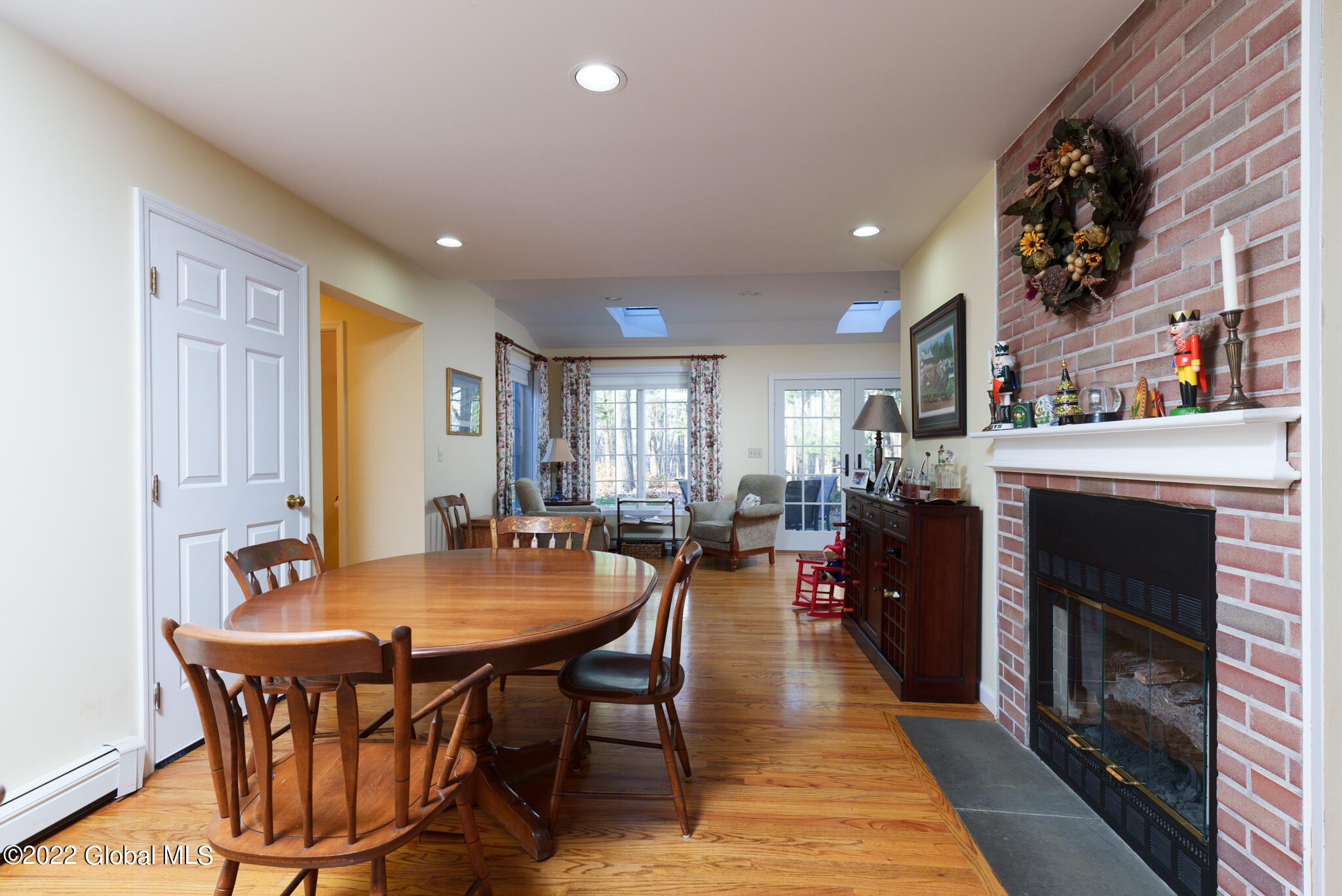 2532 Fawn Ridge Schodack, NY 12033 - Photo 26 of 50 545CF107-B5B6-4C33-8A95-D875B2800573