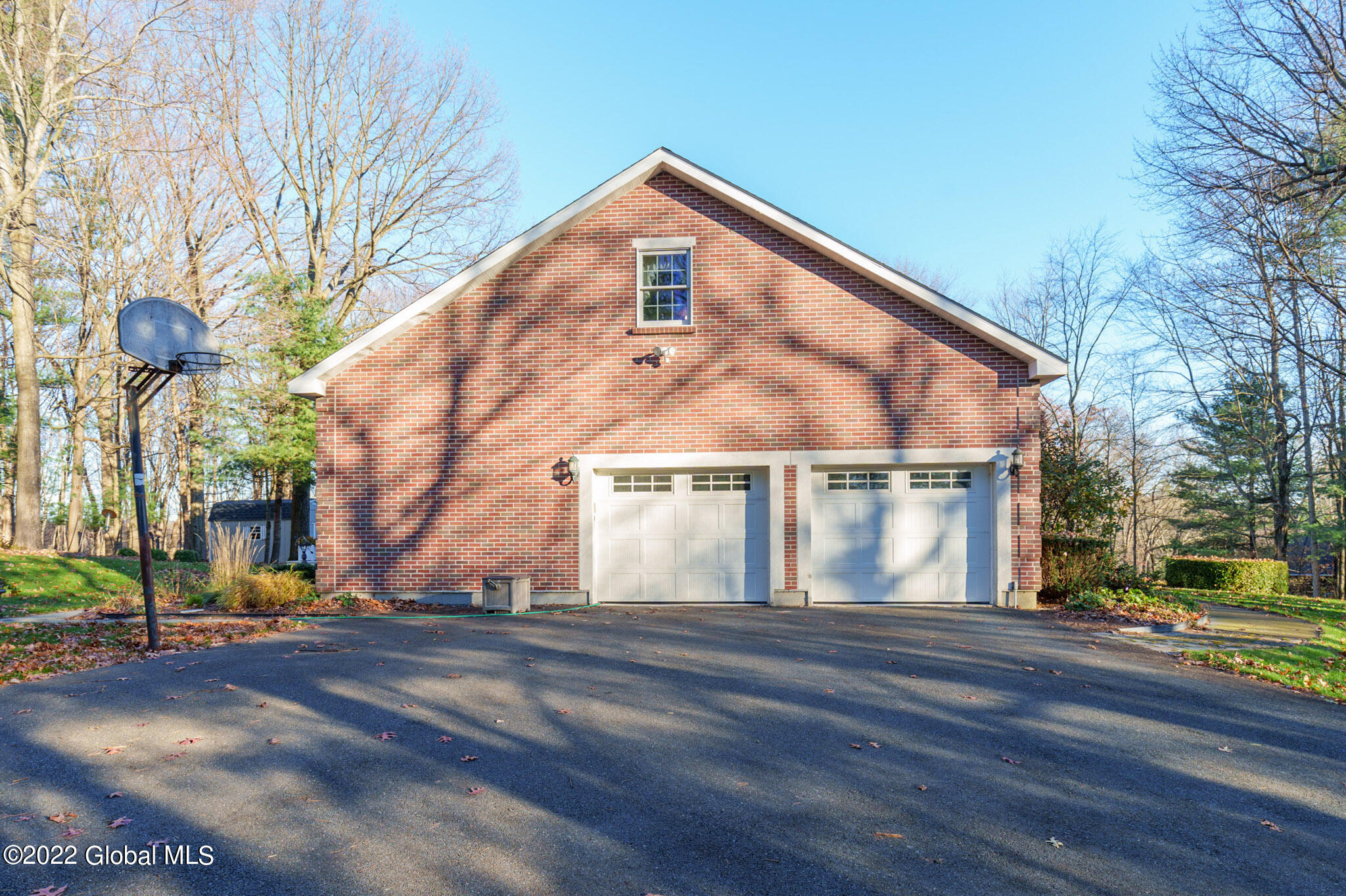 2532 Fawn Ridge Schodack, NY 12033 - Photo 4 of 50 C395708B-E5C9-4BAF-A743-B98F5ECB9AEE