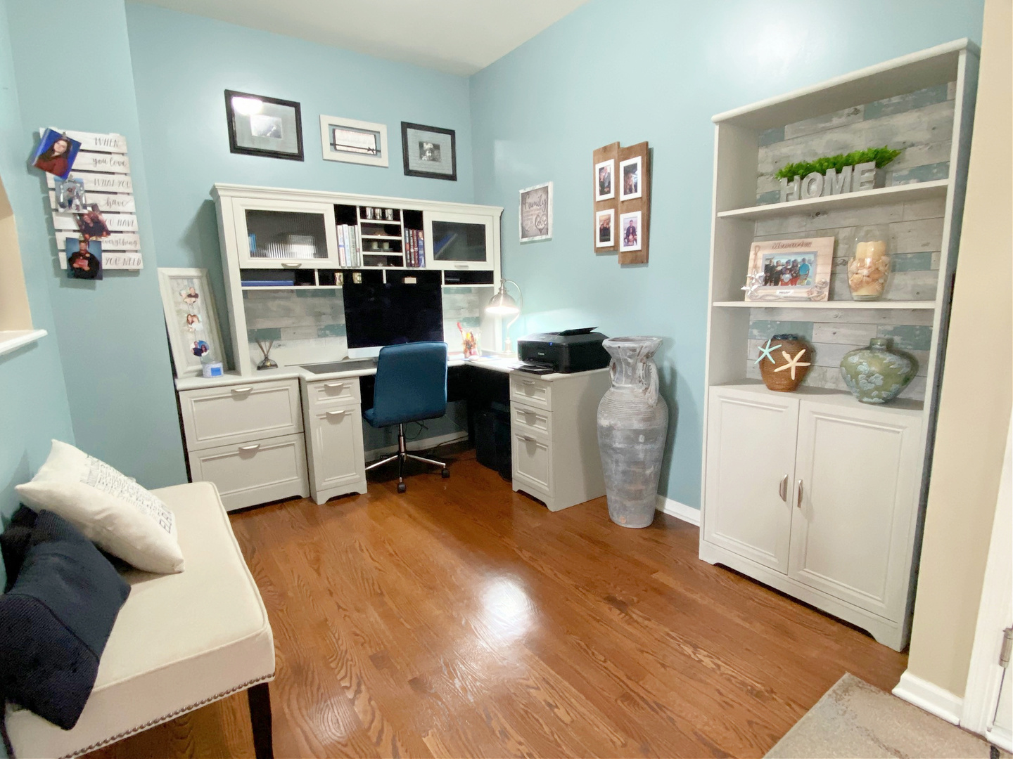 1197 Freedom Road Elburn, IL 60119 - Photo 4 of 31 a workspace with furniture and window