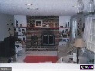 47 Upper Hilltop Road Yardley, PA 19067 - Photo 5 of 6 Gallery Image 5