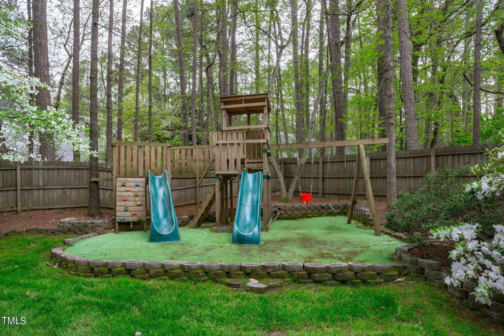 8808 Bickley Place Raleigh, NC 27613 - Photo 36 of 43 B-6