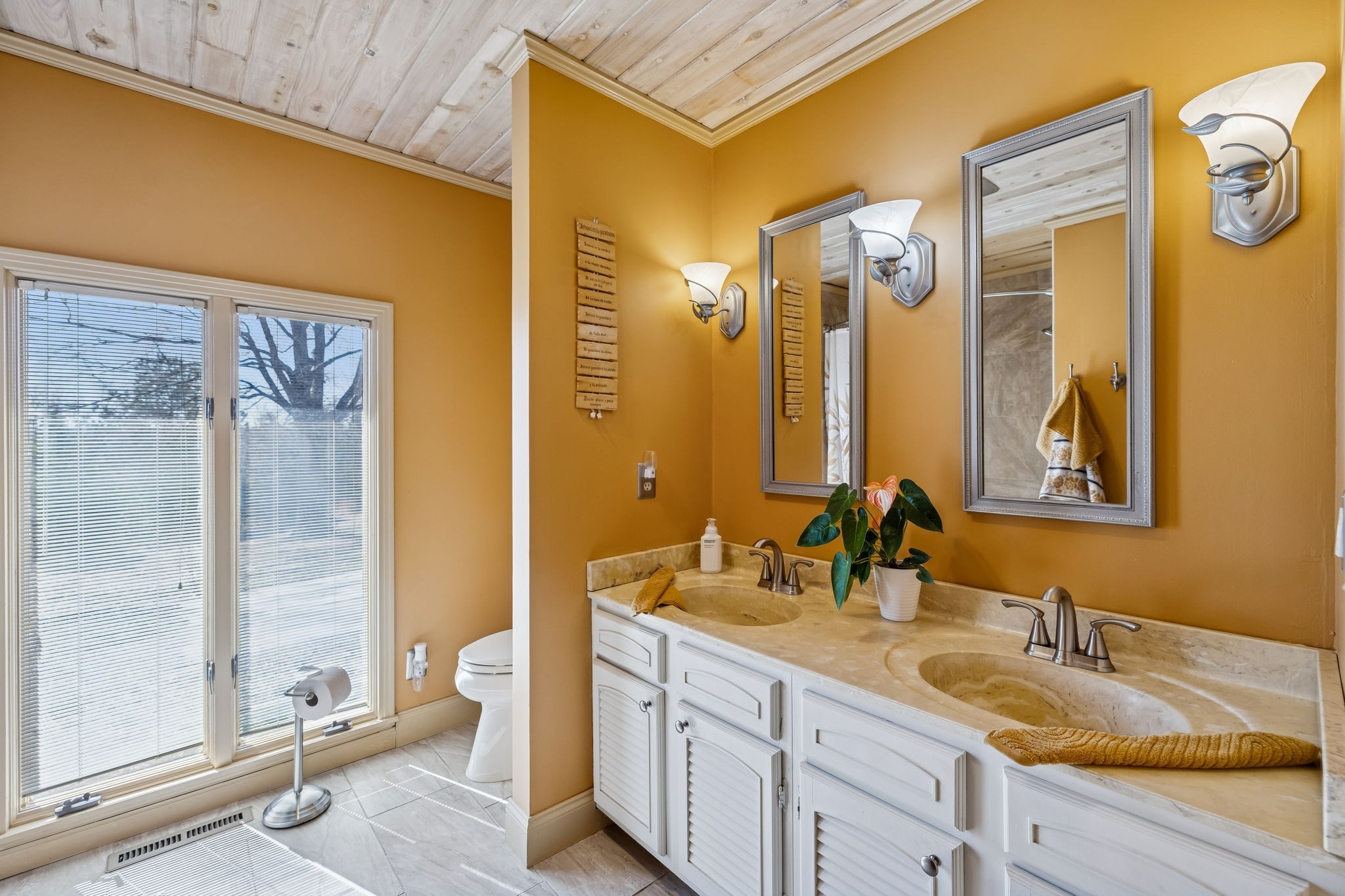 1372 Short Mountain Road McMinnville, TN 37110 - Photo 17 of 31