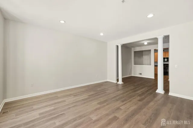 $3,400 | 102 Forest Drive, Piscataway, NJ 08854