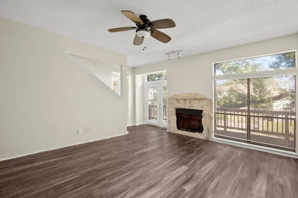 $2,095 | 6726 Lancret Hill Drive, Unit A, Austin, TX 78745