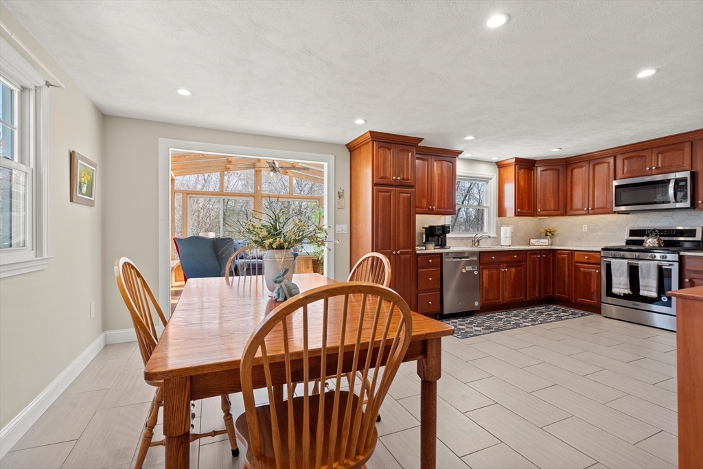 501 Trull Road Tewksbury, MA 01876 - Photo 10 of 38 Gallery Image 10
