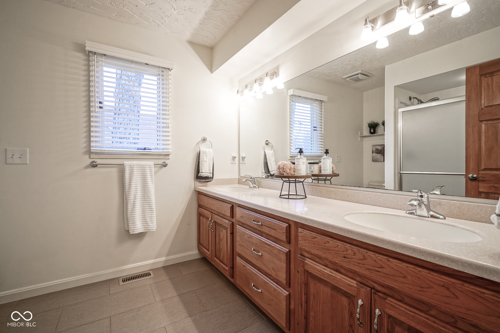 9816 Gulfstream Drive Fishers, IN 46037 - Photo 32 of 61