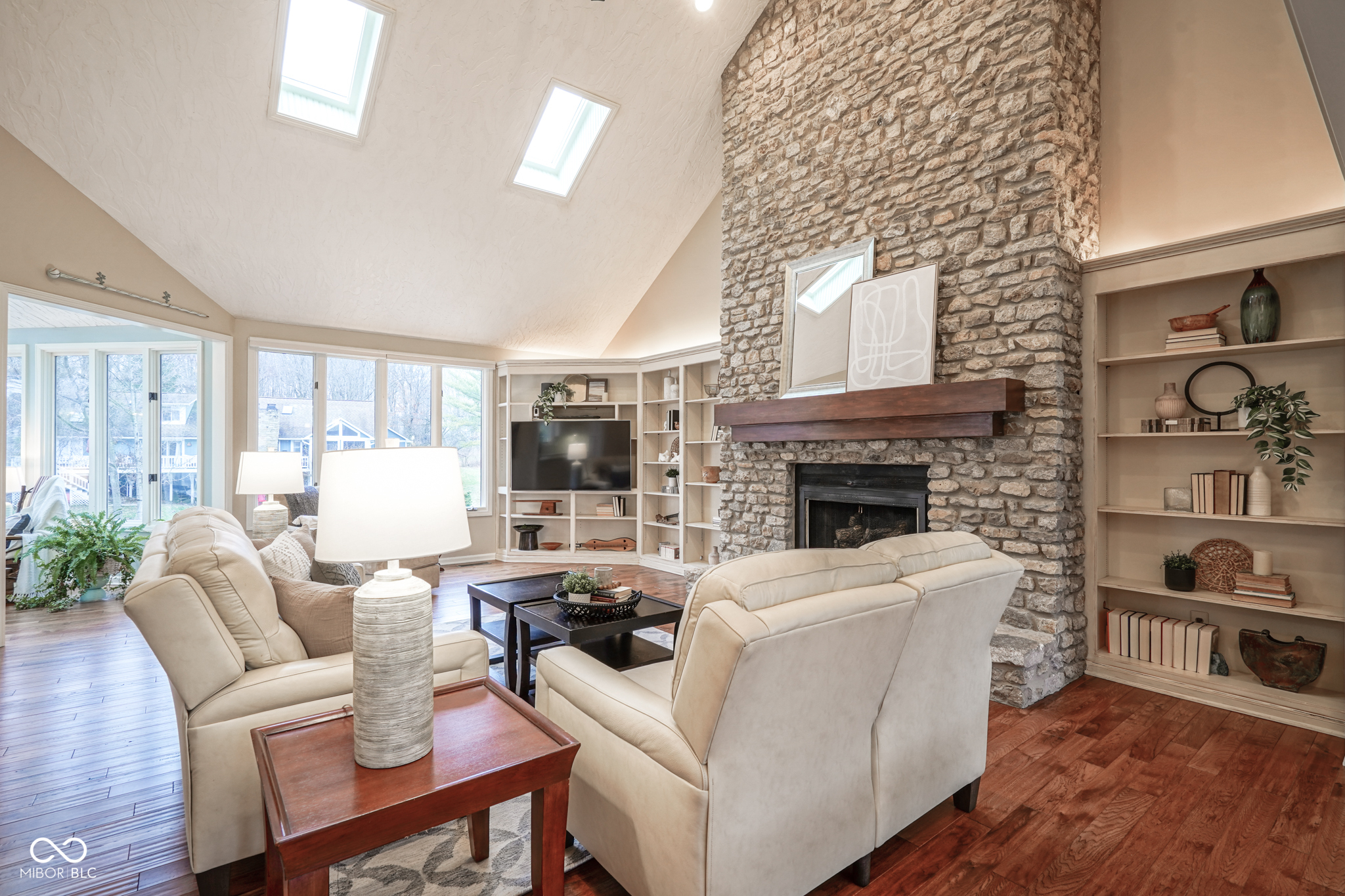 9816 Gulfstream Drive Fishers, IN 46037 - Photo 8 of 61