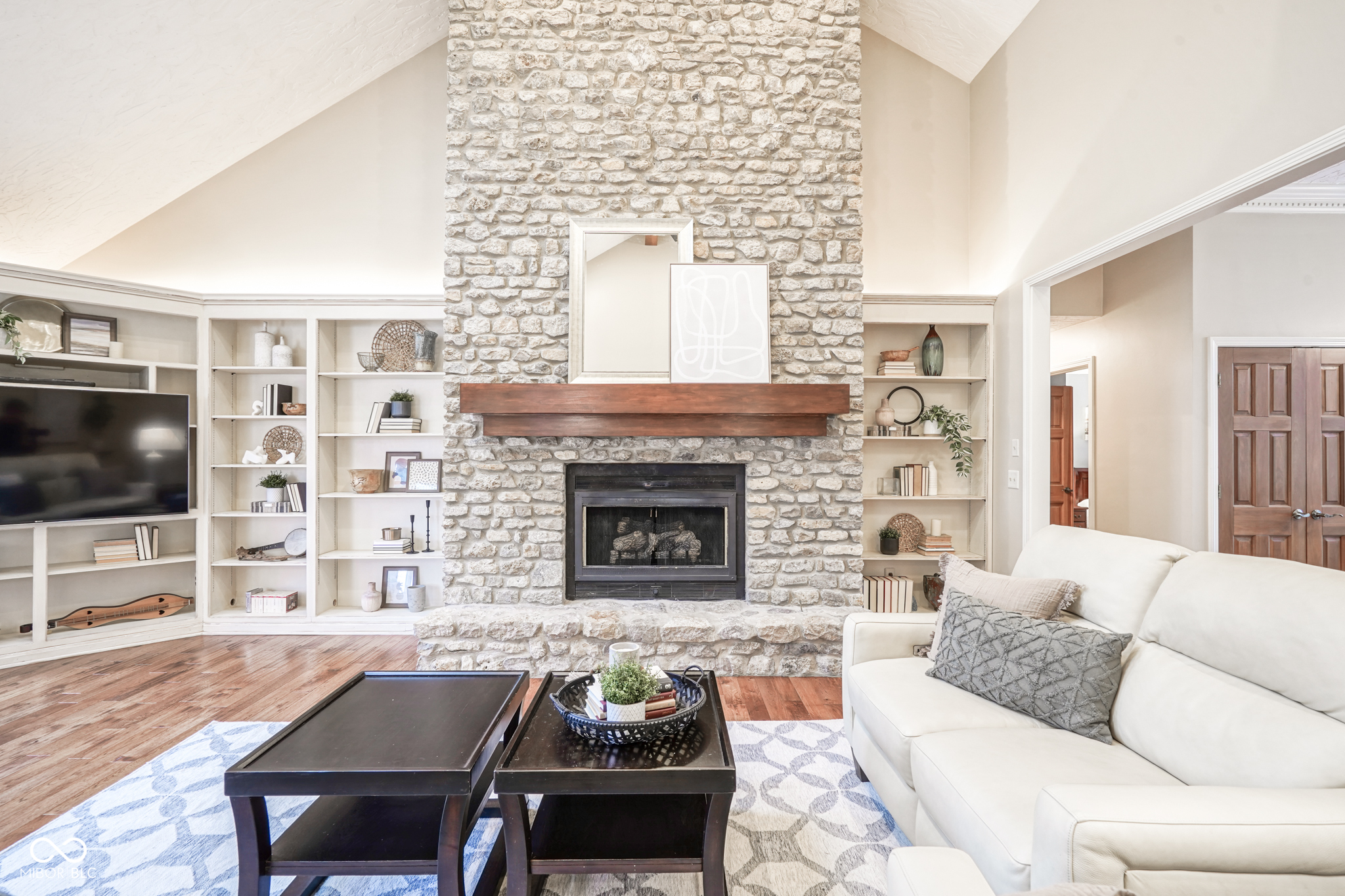 9816 Gulfstream Drive Fishers, IN 46037 - Photo 10 of 61