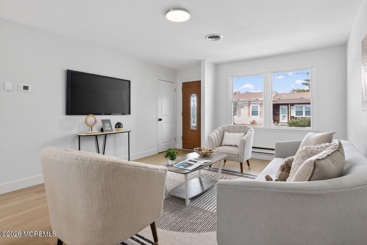 25 Churchill Road Whiting, NJ 08759 - Photo 2 of 19 006_img_1219_543