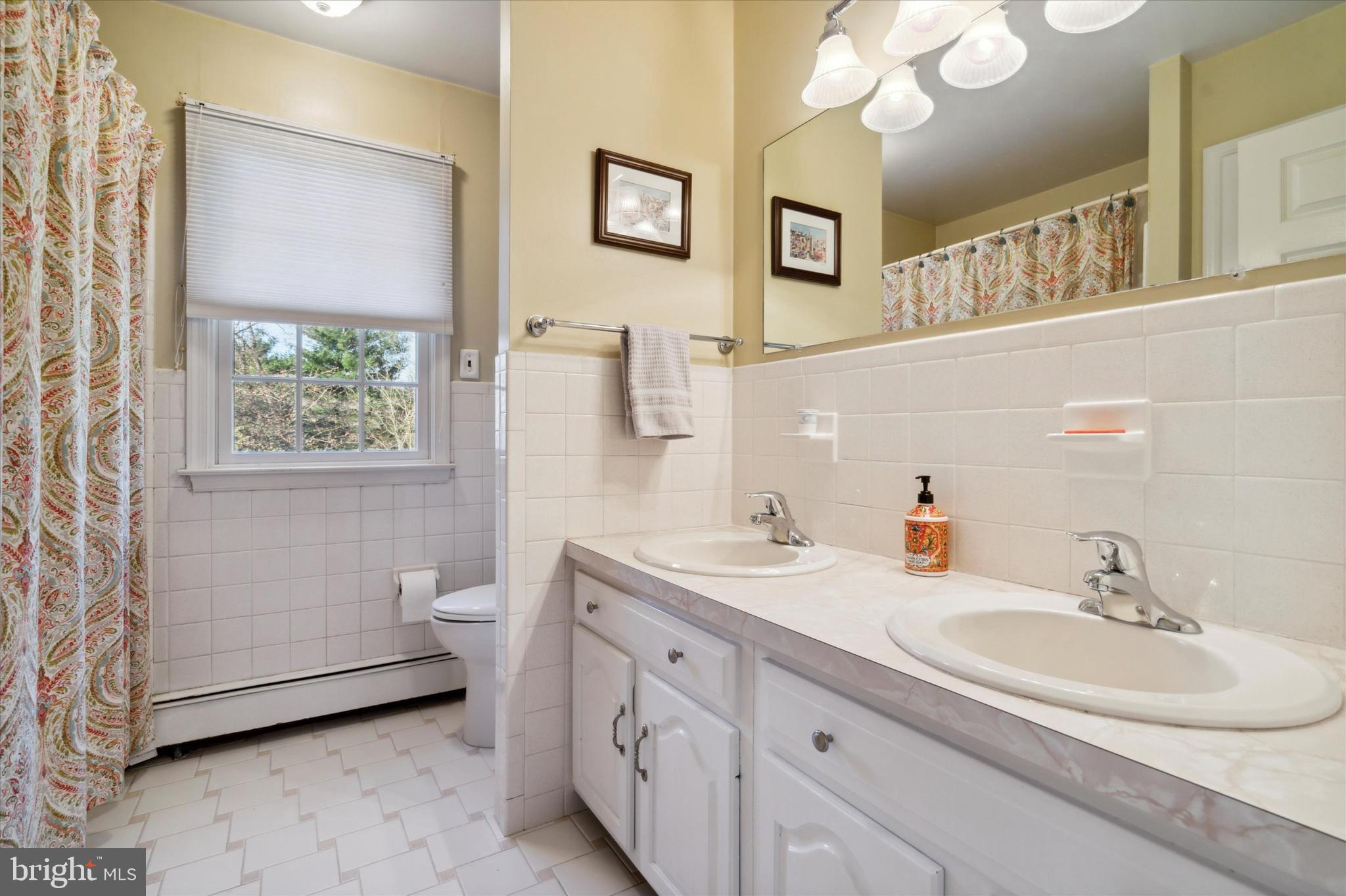 208 Pine Valley Road Doylestown, PA 18901 - Photo 37 of 61