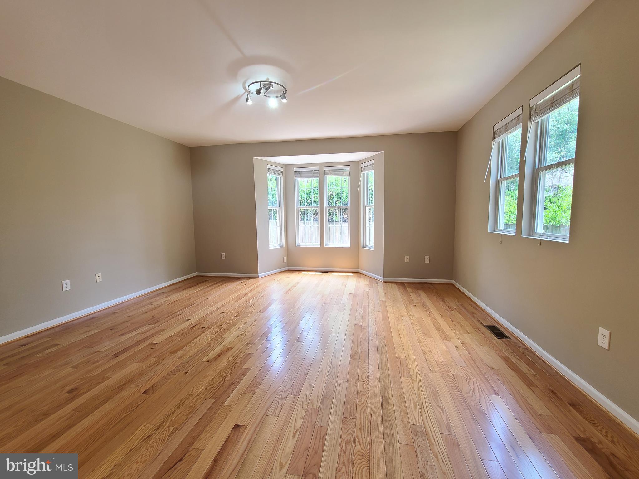 3816 Ridge Road Annandale, VA 22003 - Photo 42 of 86 Family room