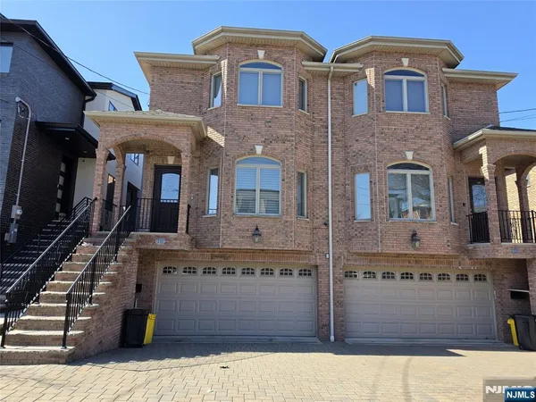 $5,000 | 443 1st Street, Unit A, Palisades Park, NJ 07650