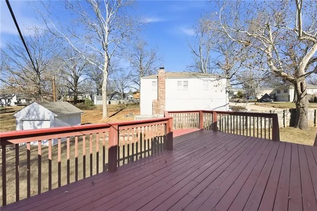 $370,000 | 10000 93rd Street, Overland Park, KS 66212