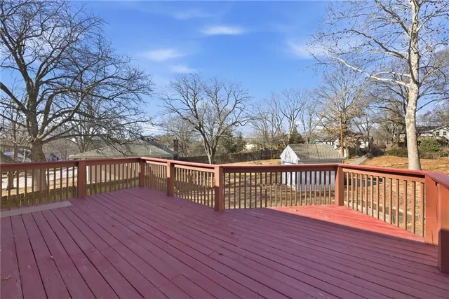 $370,000 | 10000 93rd Street, Overland Park, KS 66212