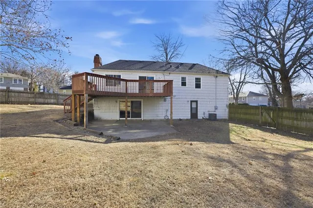 $370,000 | 10000 93rd Street, Overland Park, KS 66212