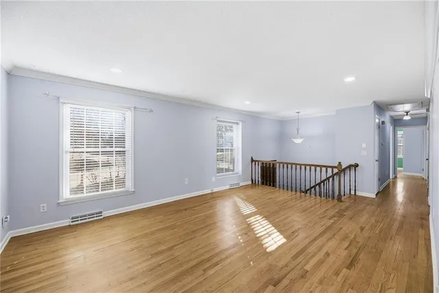 $370,000 | 10000 93rd Street, Overland Park, KS 66212