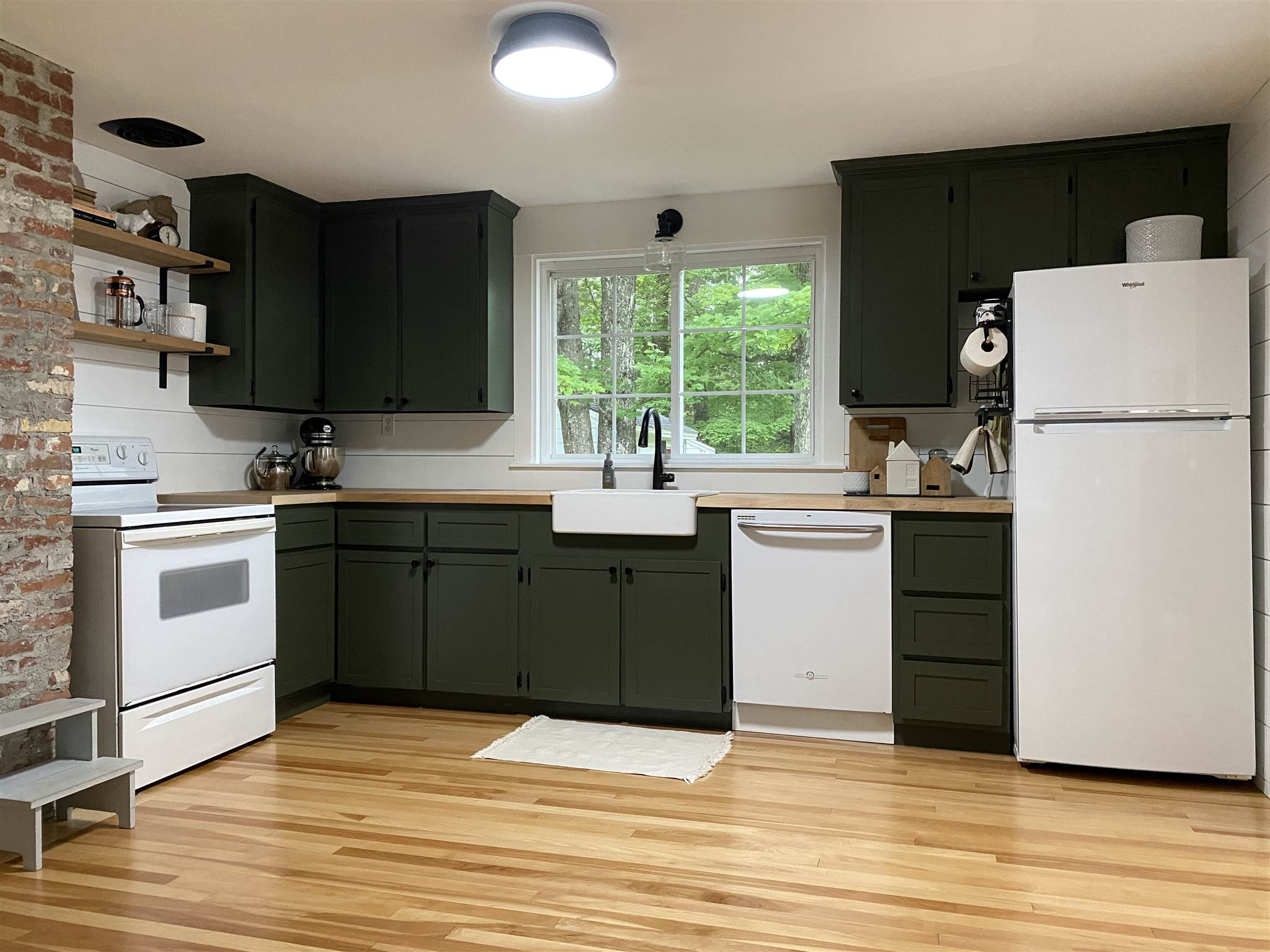 146 Wheeler Road New Ipswich, NH 03071 - Photo 2 of 11