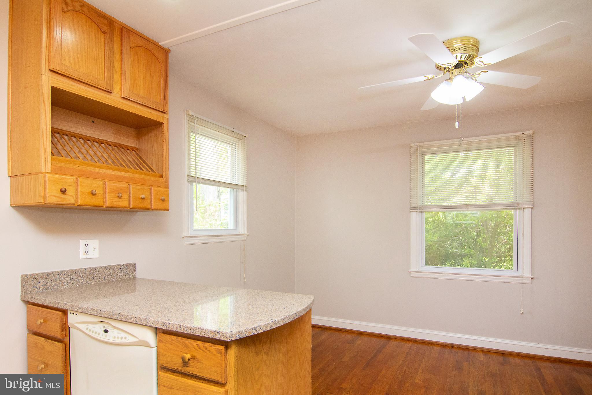 7914 Ridgely Oak Road Baltimore, MD 21234 - Photo 11 of 27 Kitchen