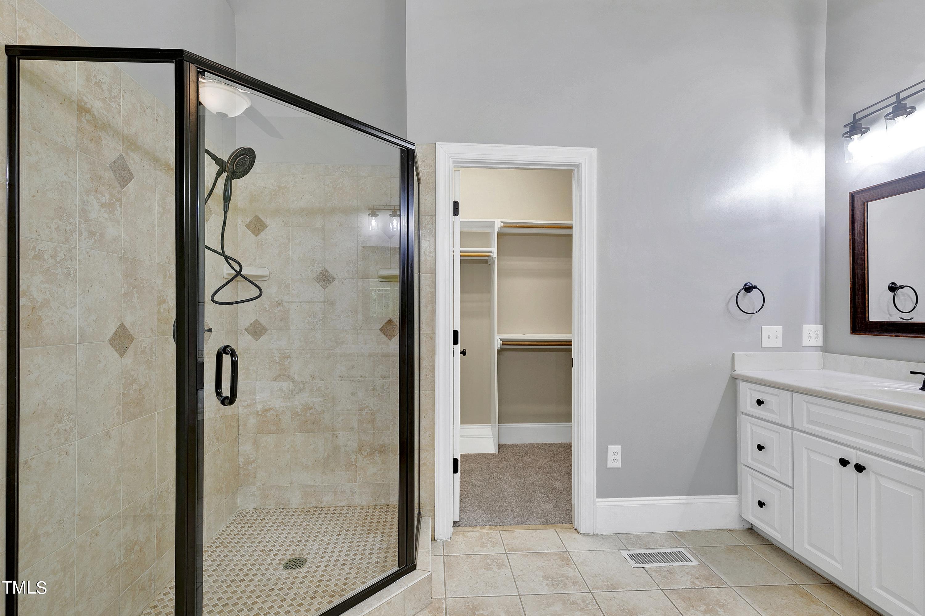 5656 Normanshire Drive Raleigh, NC 27606 - Photo 33 of 63 259A9867-3000