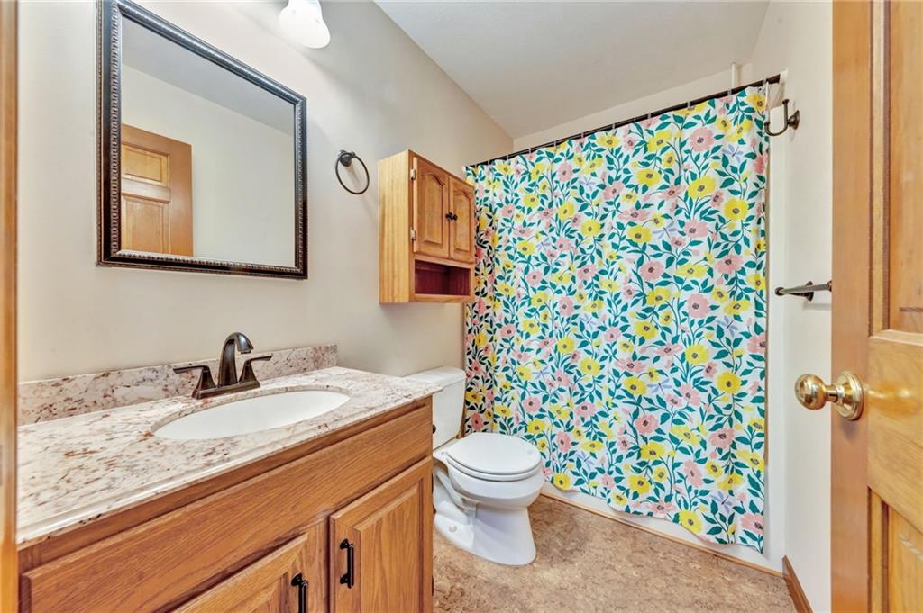 363 Cobblestone Circle McKees Rocks, PA 15136 - Photo 20 of 25