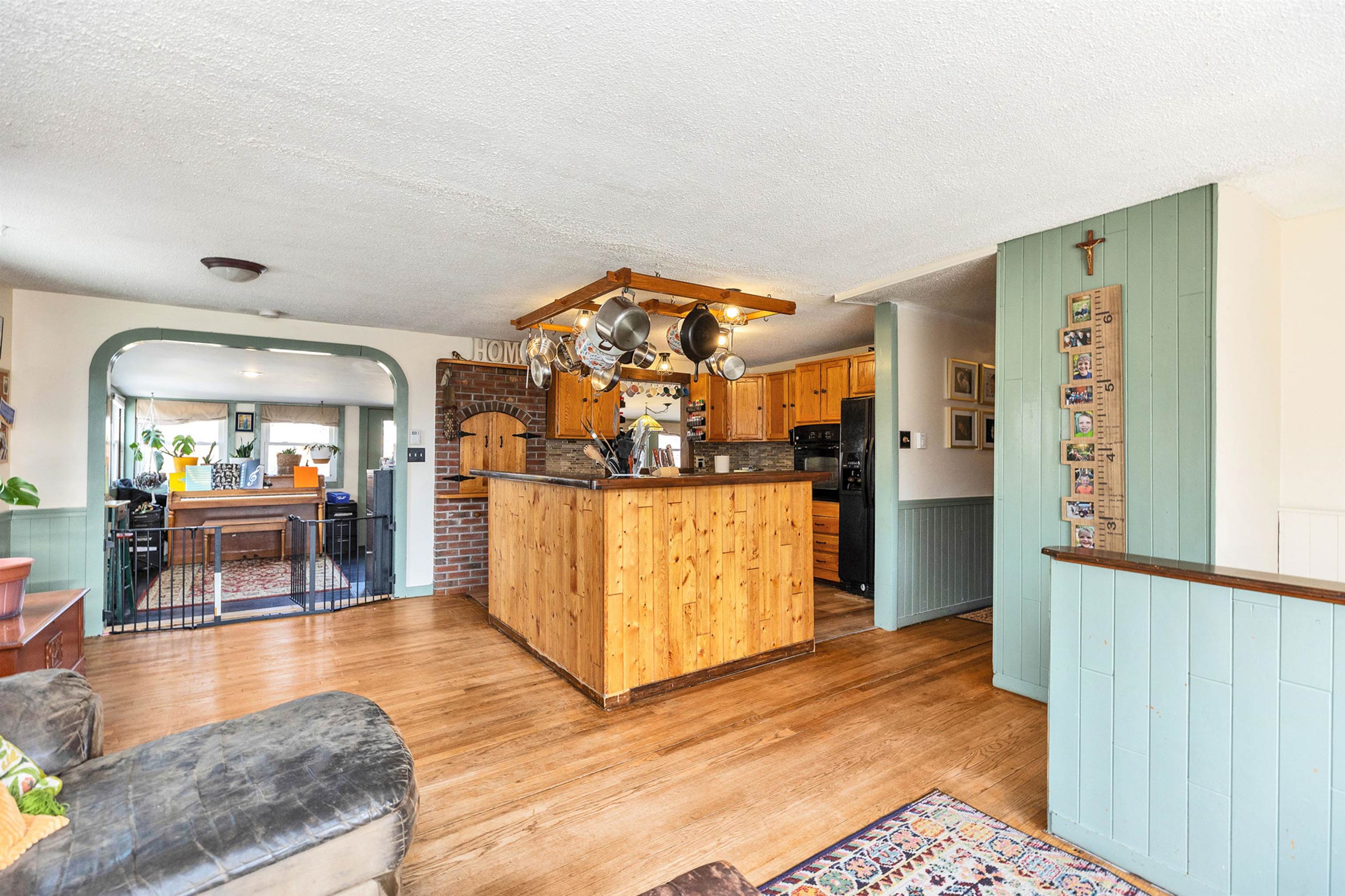 19 Spruce Street Keene, NH 03431 - Photo 12 of 37