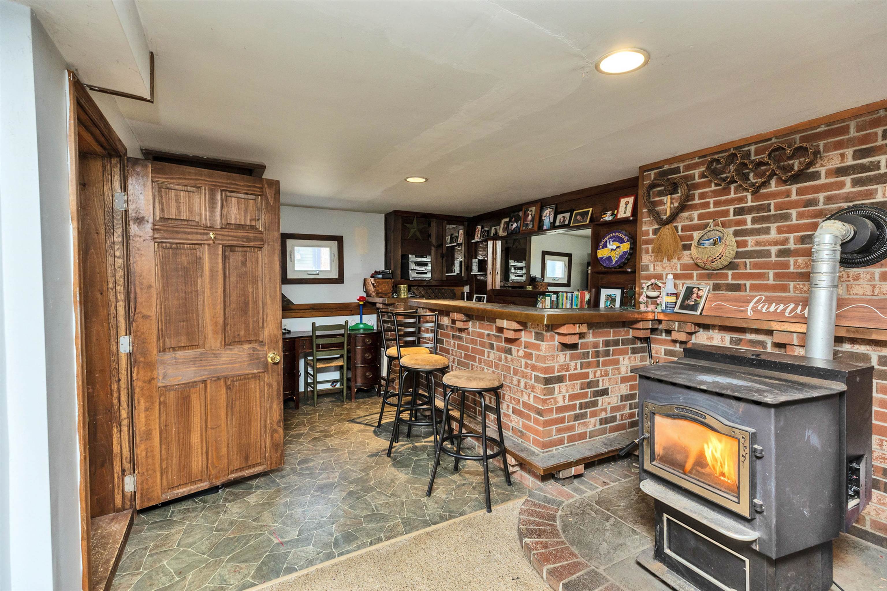 19 Spruce Street Keene, NH 03431 - Photo 24 of 37