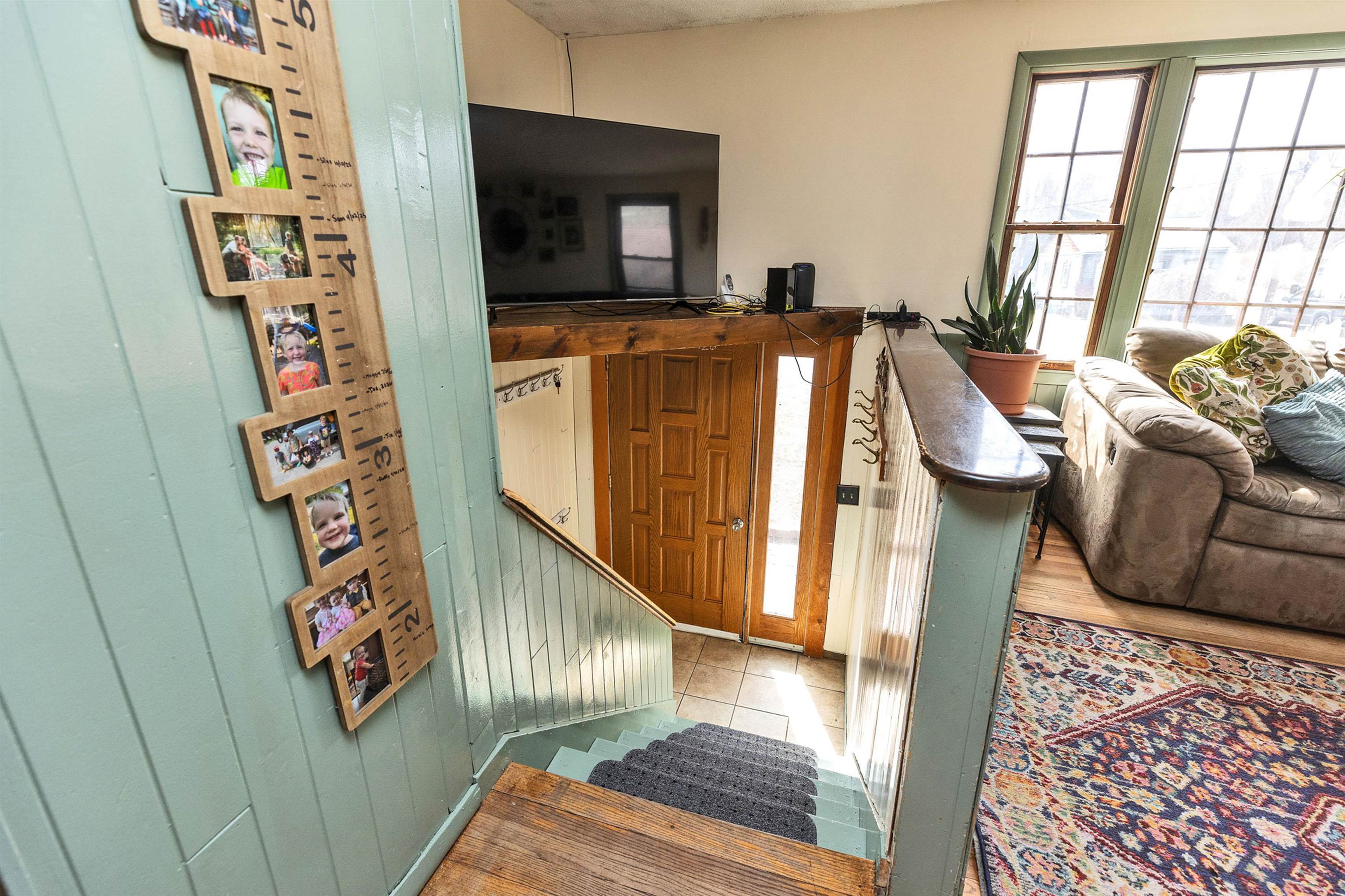 19 Spruce Street Keene, NH 03431 - Photo 8 of 37