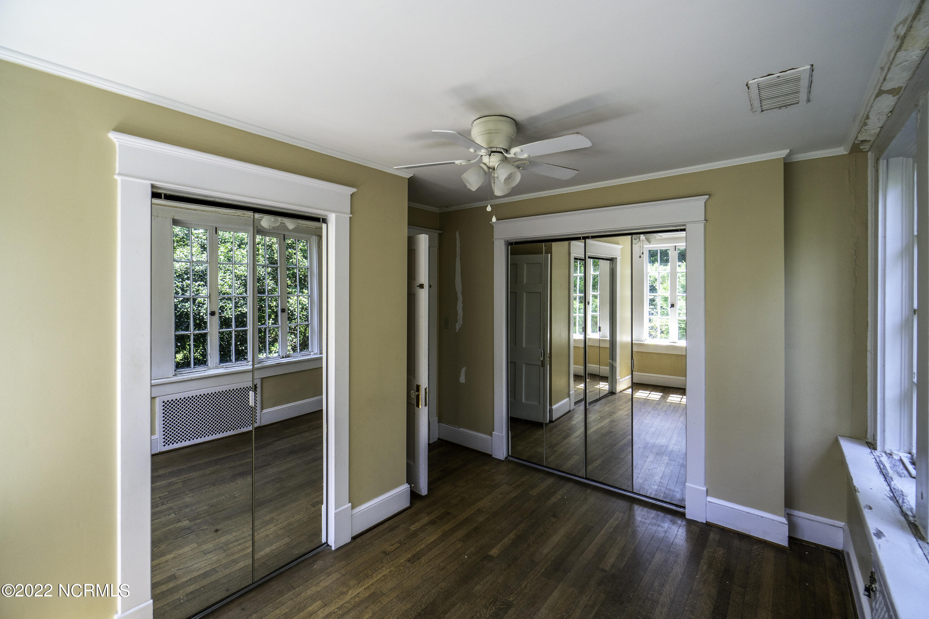 2814 Old Cherry Point Road New Bern, NC 28560 - Photo 31 of 70 Master Walk-in Closet 2