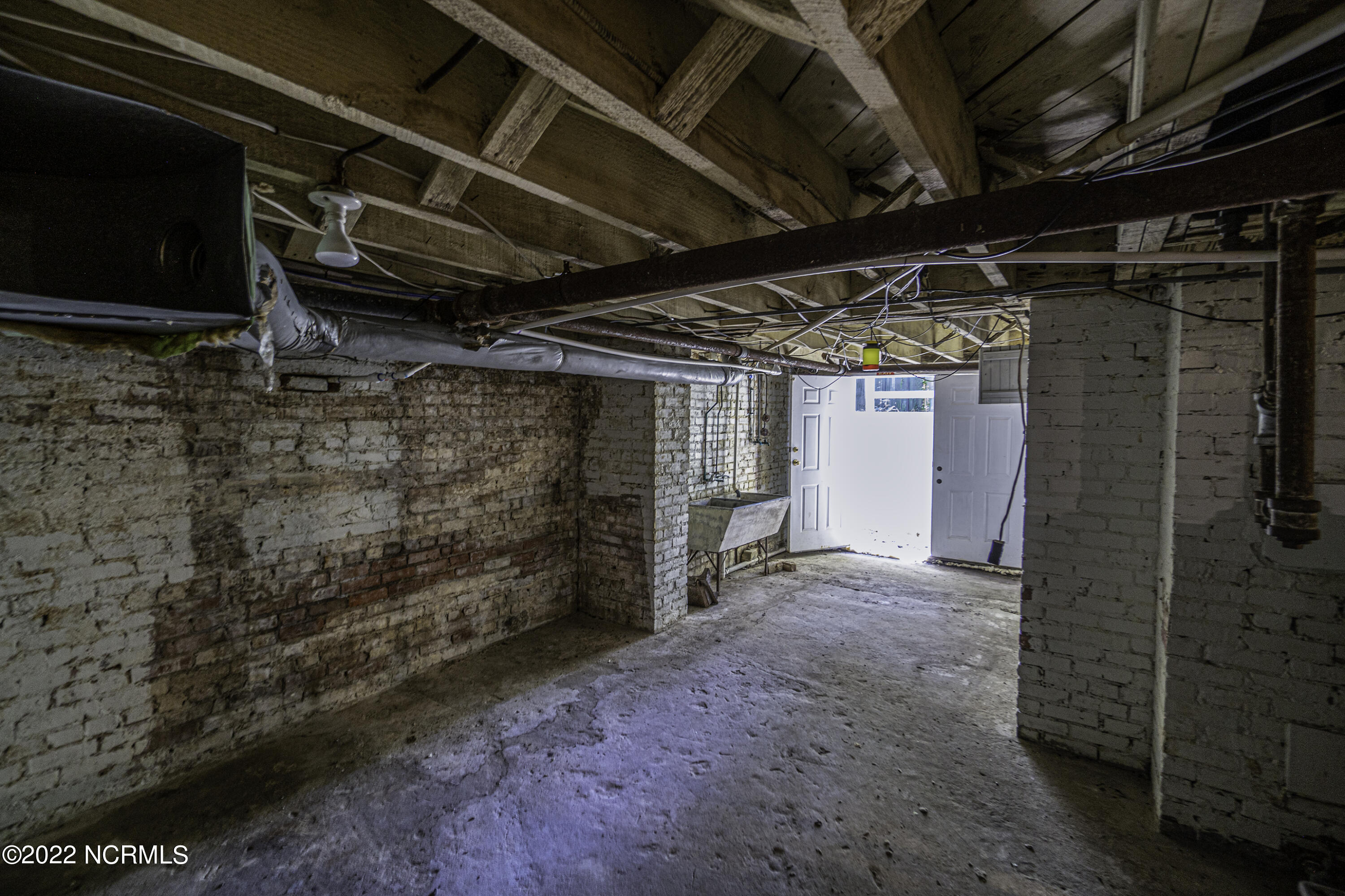 2814 Old Cherry Point Road New Bern, NC 28560 - Photo 46 of 70 Basement
