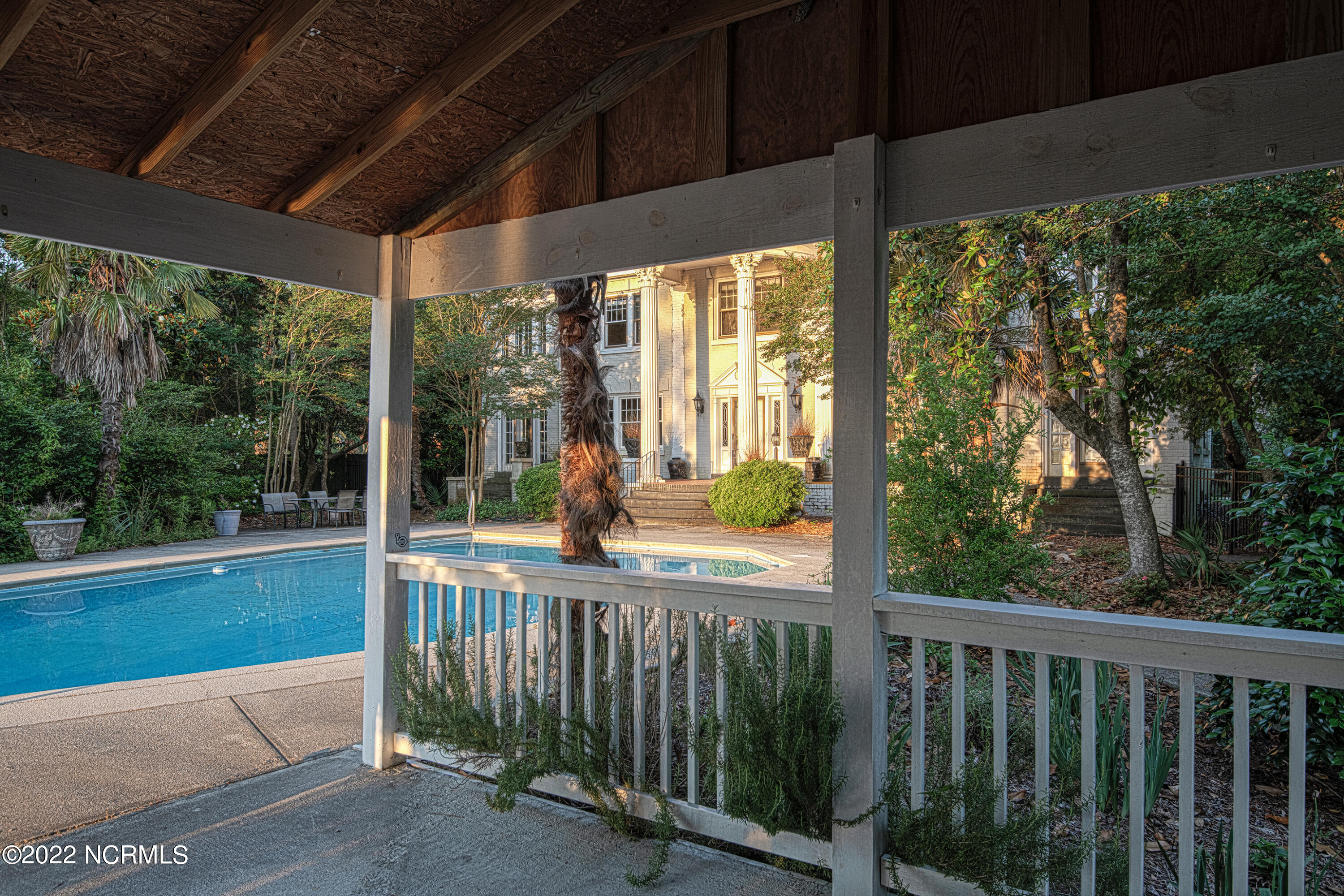 2814 Old Cherry Point Road New Bern, NC 28560 - Photo 50 of 70 Gazebo