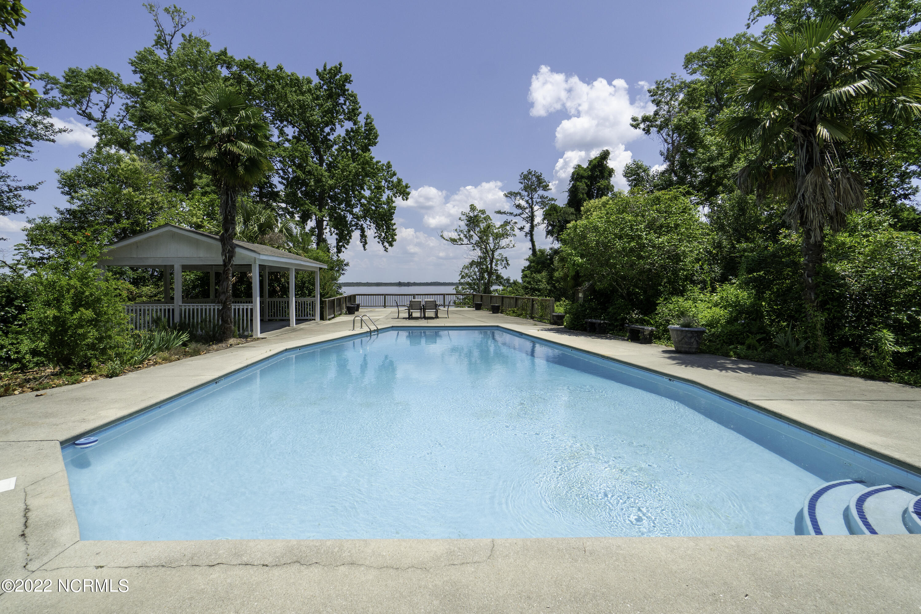 2814 Old Cherry Point Road New Bern, NC 28560 - Photo 51 of 70 In-ground Pool