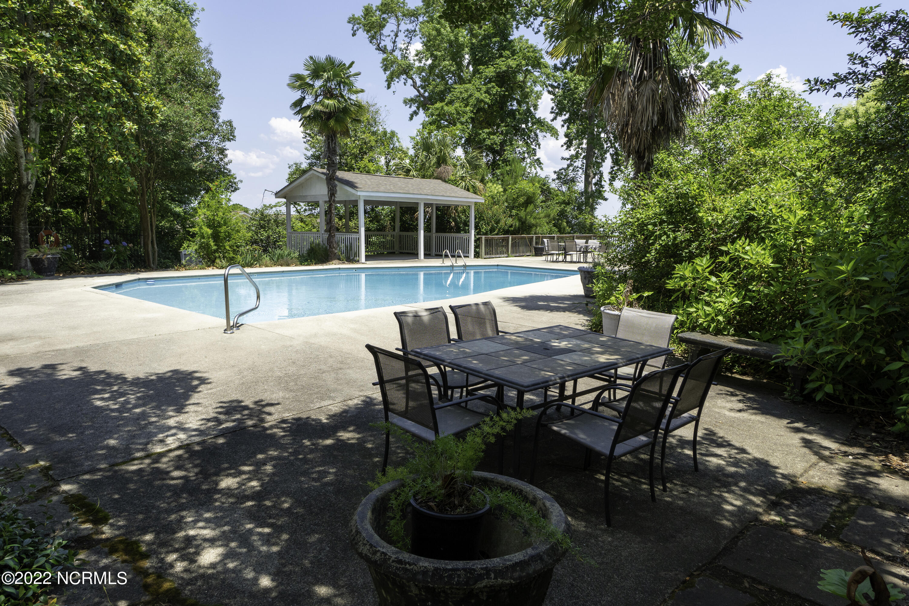 2814 Old Cherry Point Road New Bern, NC 28560 - Photo 52 of 70 Great for Entertaining