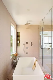 $4,499,000 | 4130 Parva Avenue, Los Angeles, CA 90027