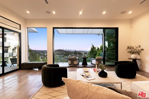 $4,499,000 | 4130 Parva Avenue, Los Angeles, CA 90027