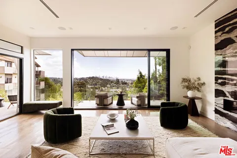 $4,499,000 | 4130 Parva Avenue, Los Angeles, CA 90027